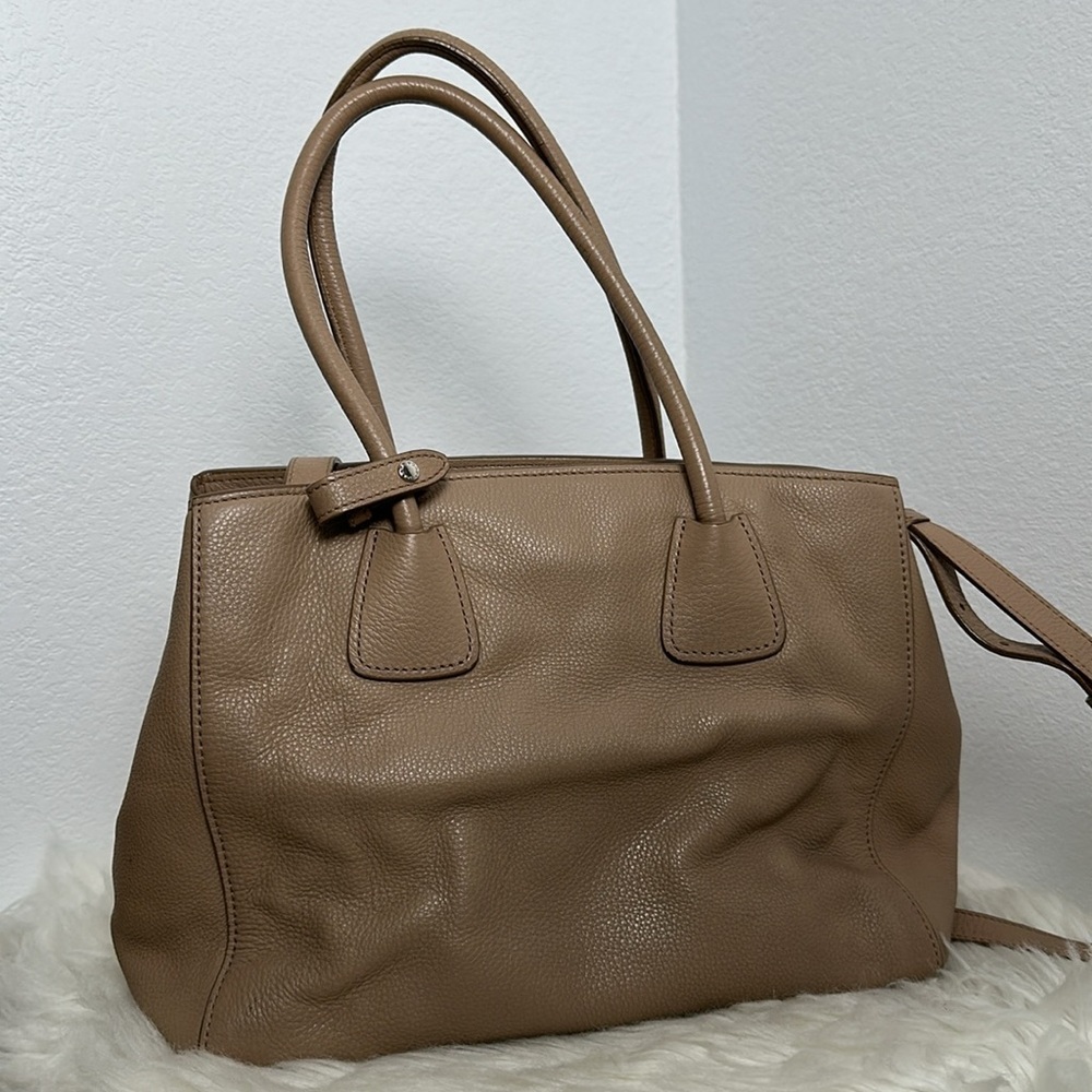 💯Authentic Prada Beige Leather Two-way  Bag🍀 - Picture 10 of 16